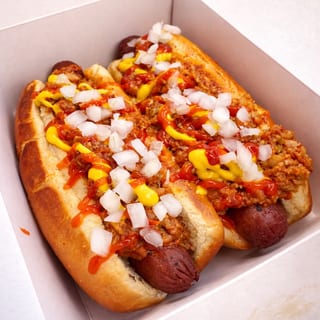 Romeo's Chili Dog (Double)